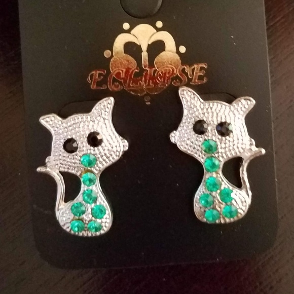 Glam Girl Fashion Jewelry - NWT PUR-FECT!  Adorable Cat Earrings